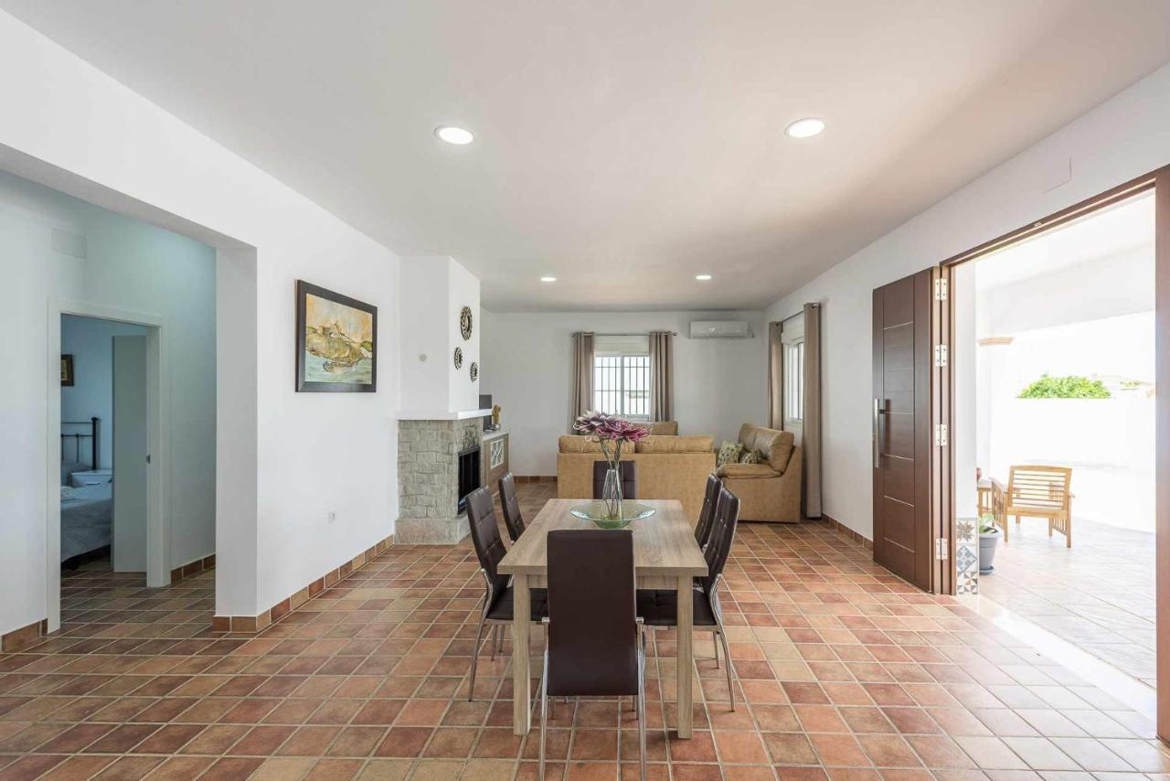 Casa Rural Brisa Del Valle La Puebla de Cazalla Luaran gambar