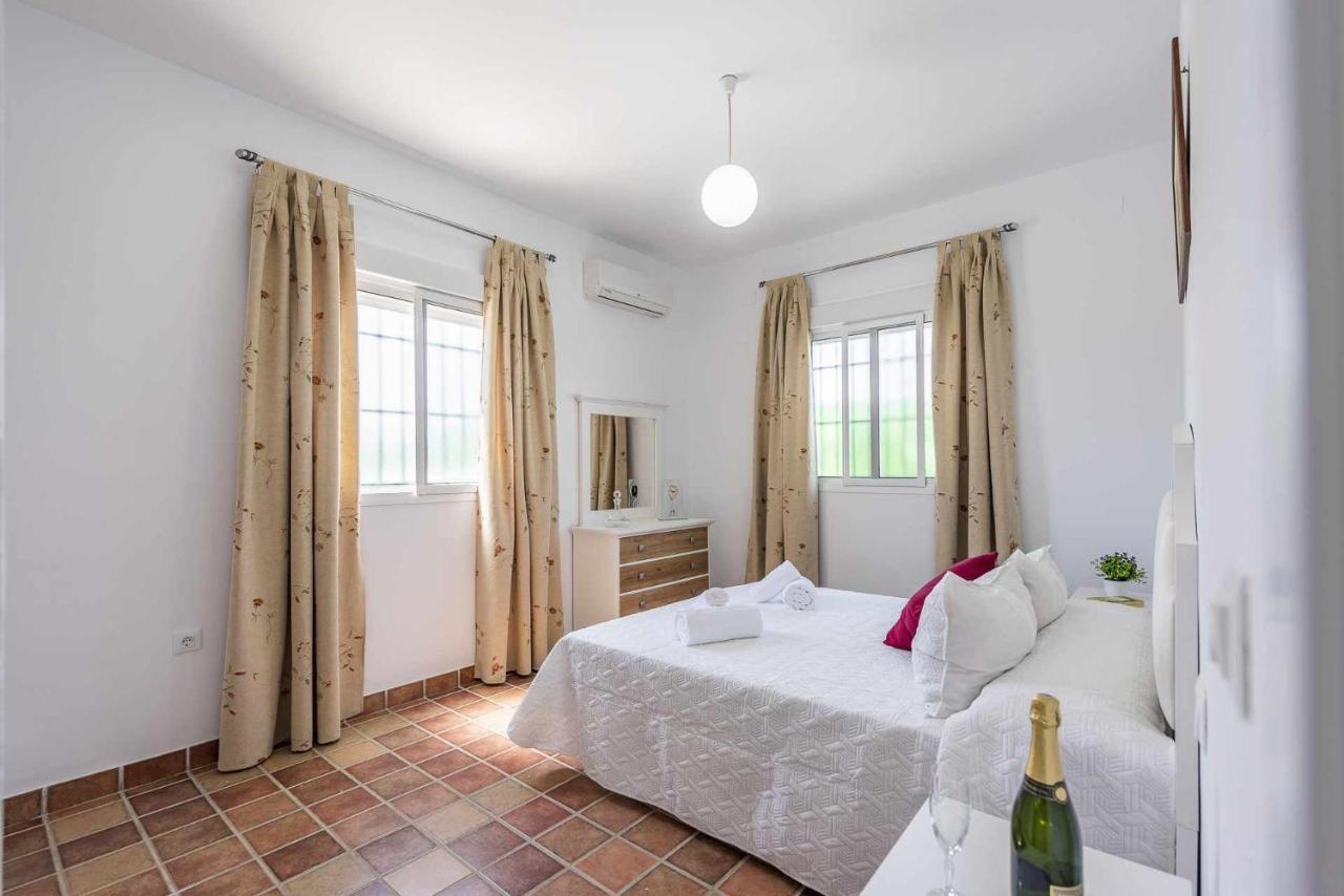 Casa Rural Brisa Del Valle La Puebla de Cazalla Luaran gambar