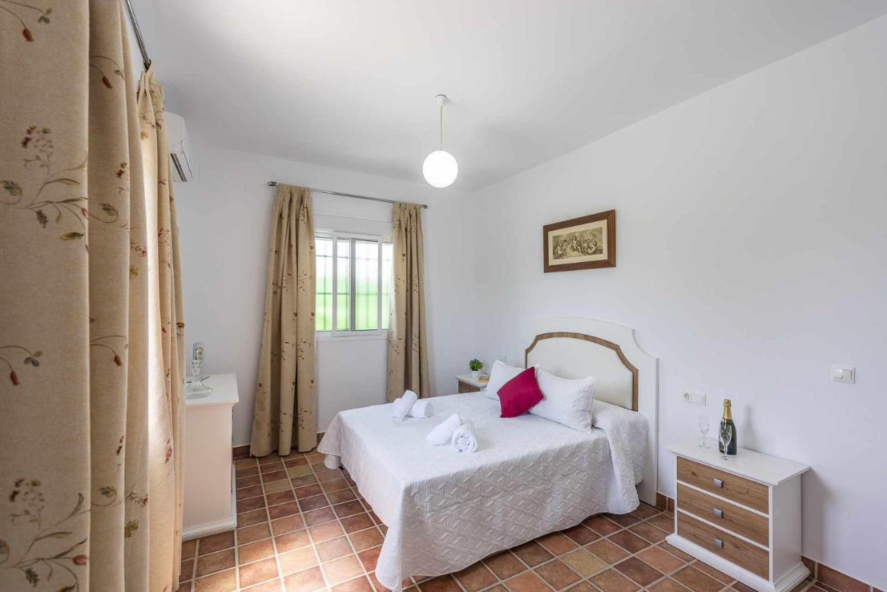 Casa Rural Brisa Del Valle La Puebla de Cazalla Luaran gambar